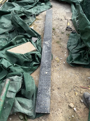 Steel cavity wall - 2.1m, lintel