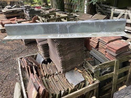 Glavanised steel lintel 1meter - glavanised,
