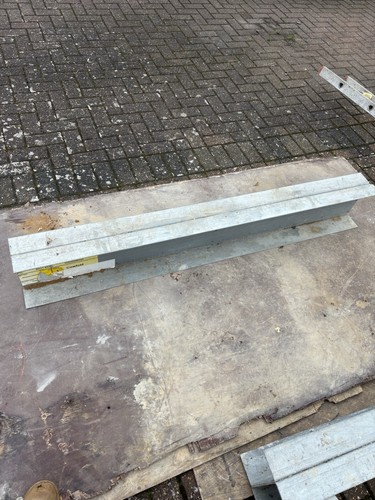 Steel lintel building - steel, metal